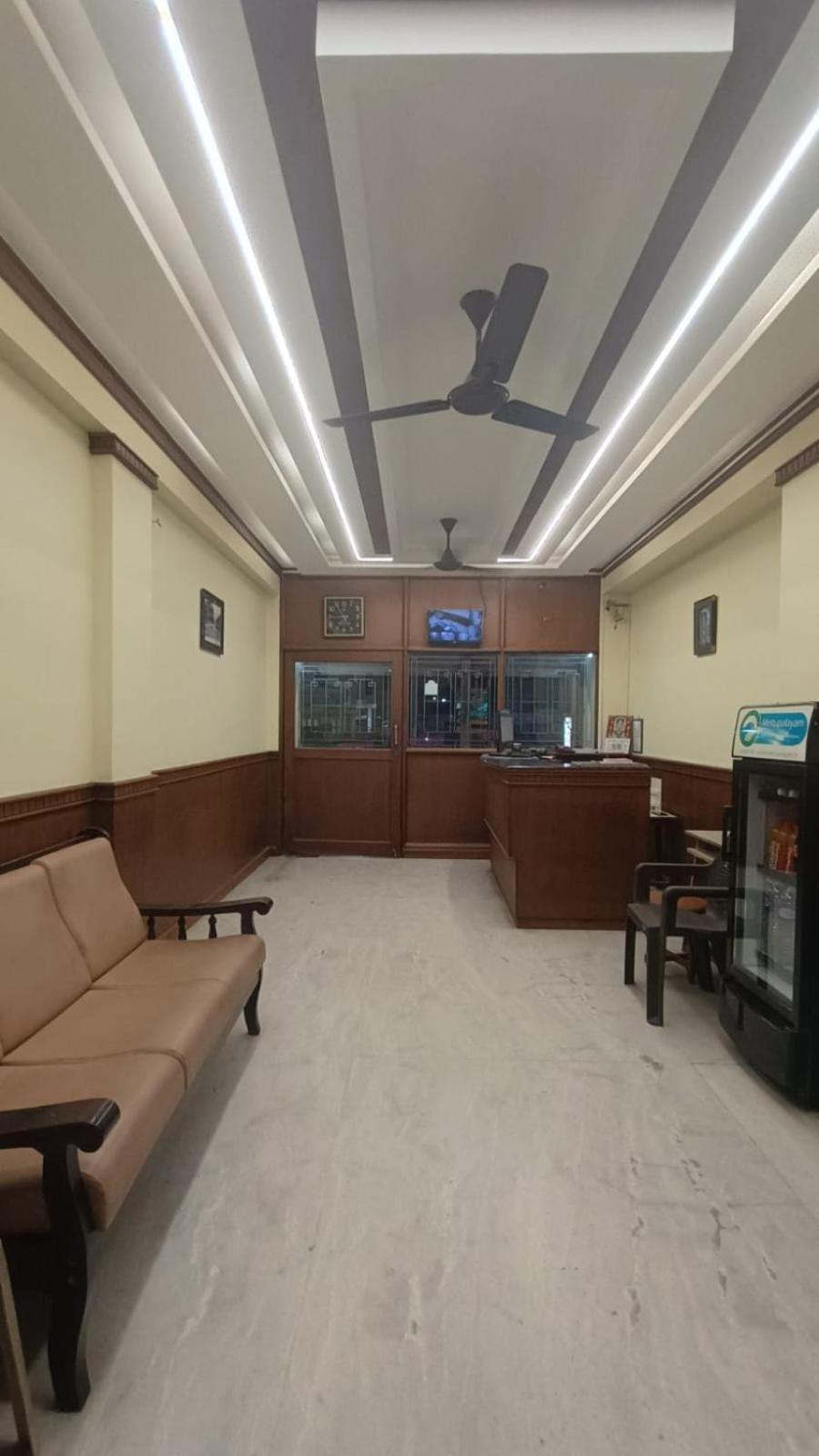 Nanda Lodge Mettuppālaiyam Zewnętrze zdjęcie